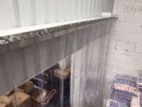 Cortinas hawaianas para bodegas